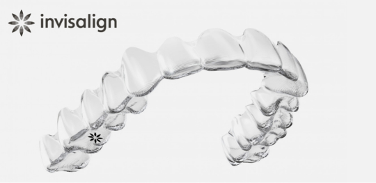 インビザライン 歯科矯正用マウスピース